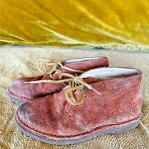 Frye Kids Dress Shoes in Rust Suede